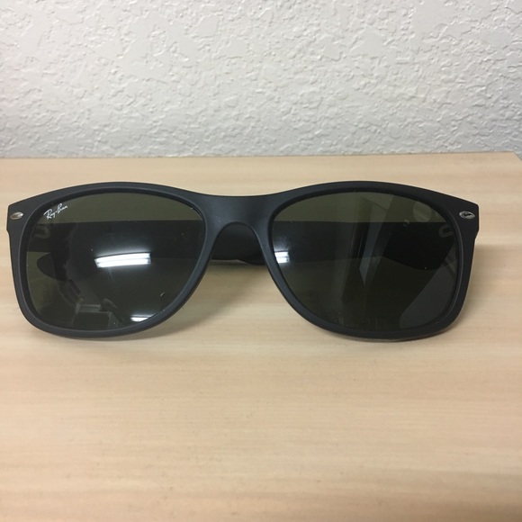 Ray-Ban Accessories - Ray-Ban Wayfarer Classic Sunglasses Unisex